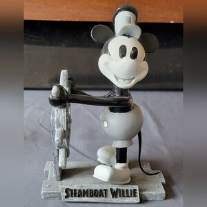 Disney 2002 Mickey Mouse Steamboat Willie Bobblehead
